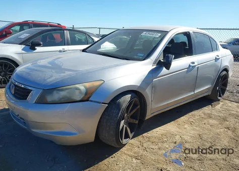 2010 Honda Accord 2.4 Lx z USA, uszkodzony, nr VIN 1HGCP2F32AA062678